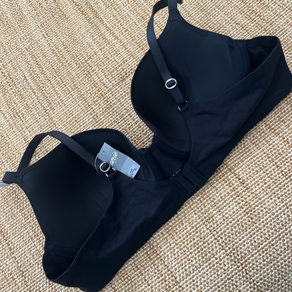 aerie Real Sunnie Demi Bra Size 40B NWT - Picture 2 of 10